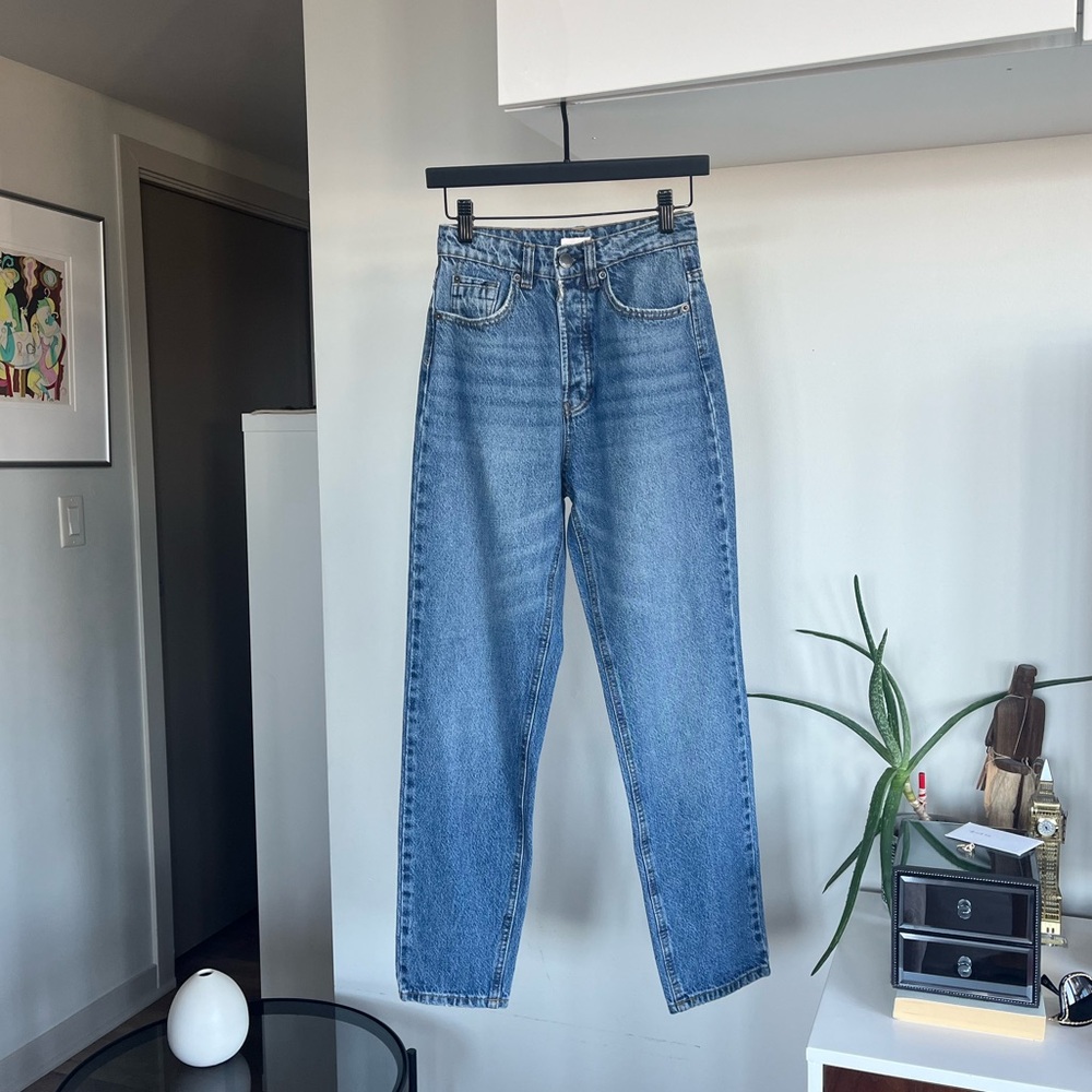 Cinq à Sept Long Azure Pant Indigo Blue Straight Leg Jeans Sz 0